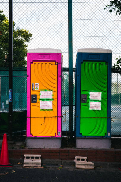 Best Luxury portable toilet rental  in Roseville, CA